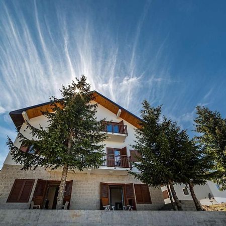 Turisticki Apartmani “Kraljeva Stolica” Zabljak  Luaran gambar