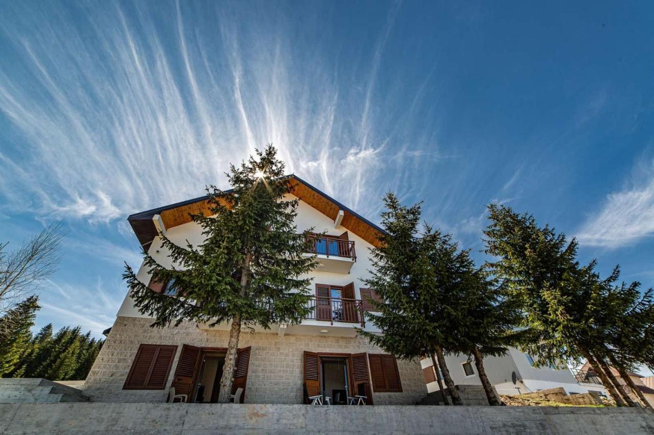 Turisticki Apartmani “Kraljeva Stolica” Zabljak  Luaran gambar