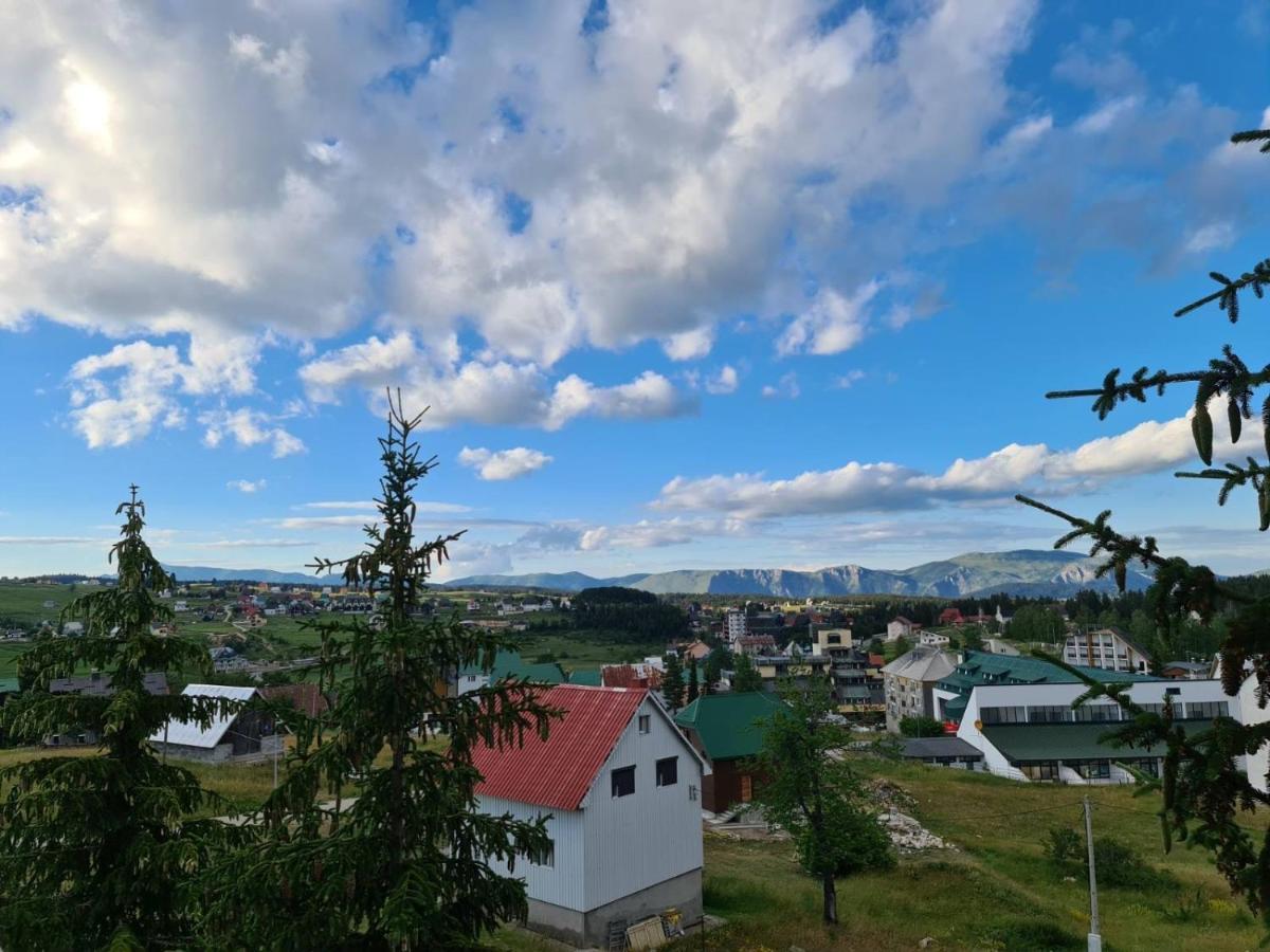Turisticki Apartmani “Kraljeva Stolica” Zabljak  Luaran gambar