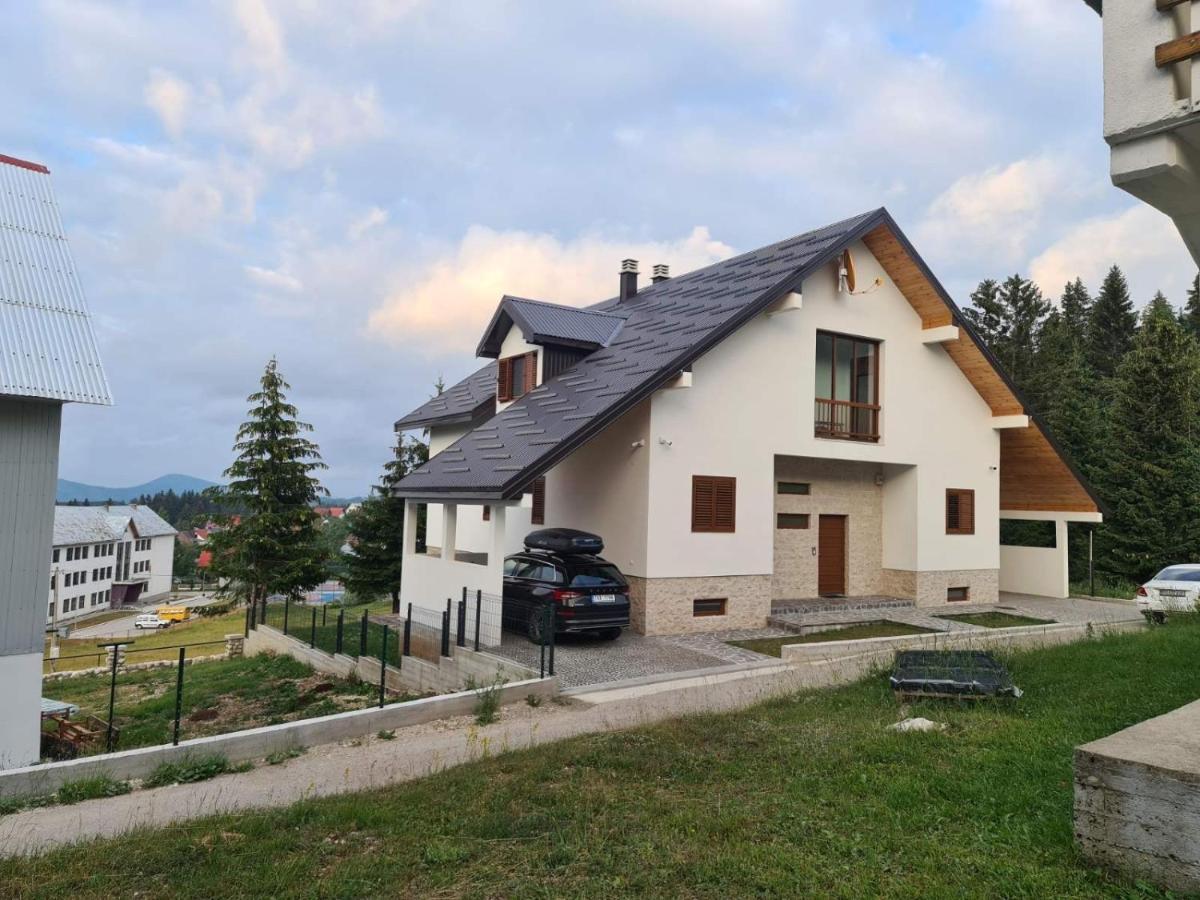 Turisticki Apartmani “Kraljeva Stolica” Zabljak  Luaran gambar
