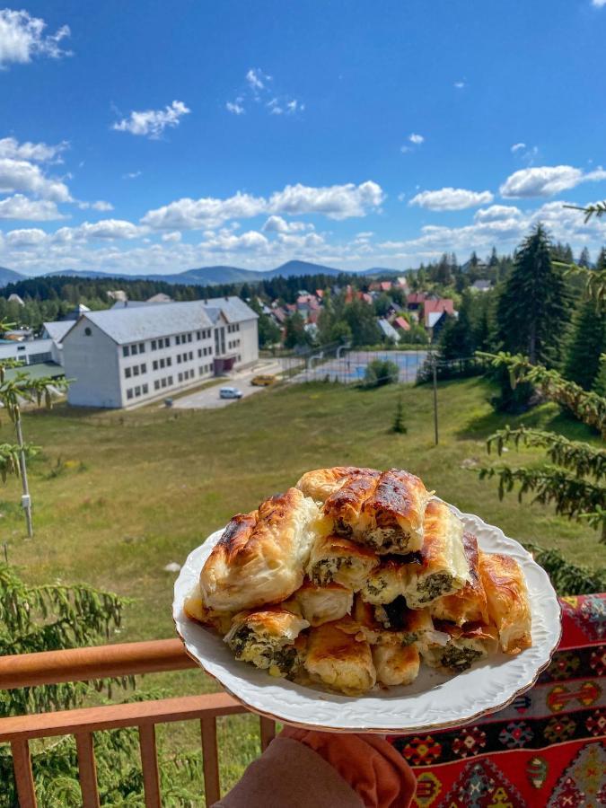 Turisticki Apartmani “Kraljeva Stolica” Zabljak  Luaran gambar